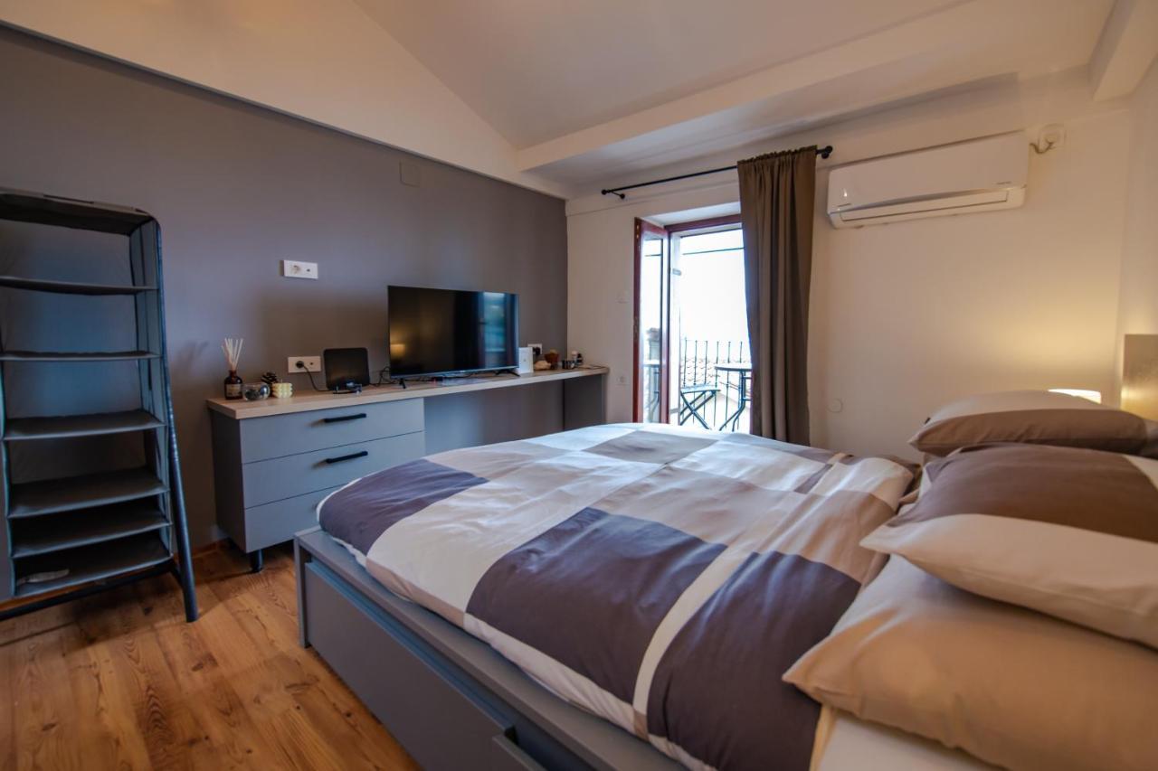 Studio Apartment Kos**** Opatija Luaran gambar