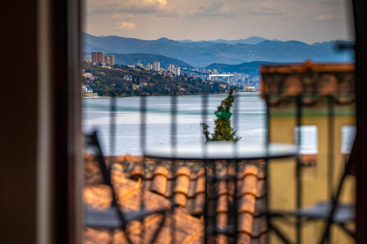 Studio Apartment Kos**** Opatija Luaran gambar