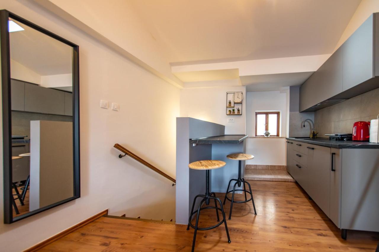 Studio Apartment Kos**** Opatija Luaran gambar